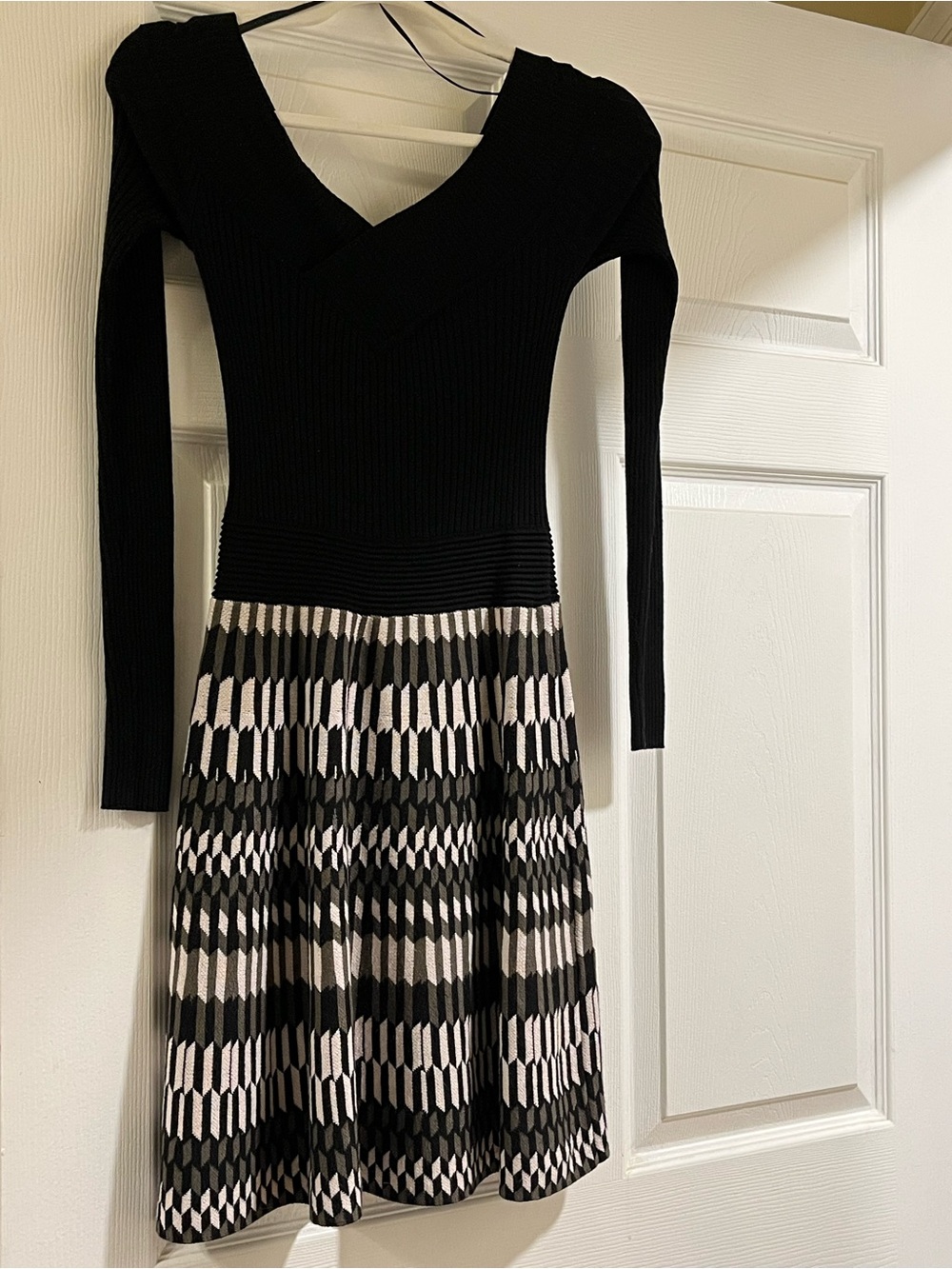 Candie’s XS Black Portrait Neck Geo Print Fit & Flare Knit Sweater Dress